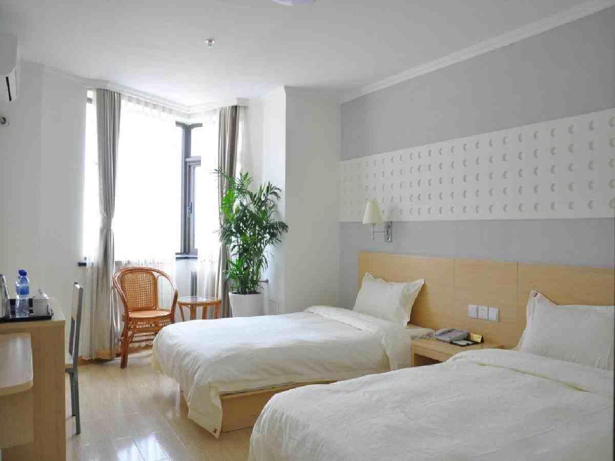Super 8 Hotel Qingdao Railway Station Gui Zhou Road Luaran gambar